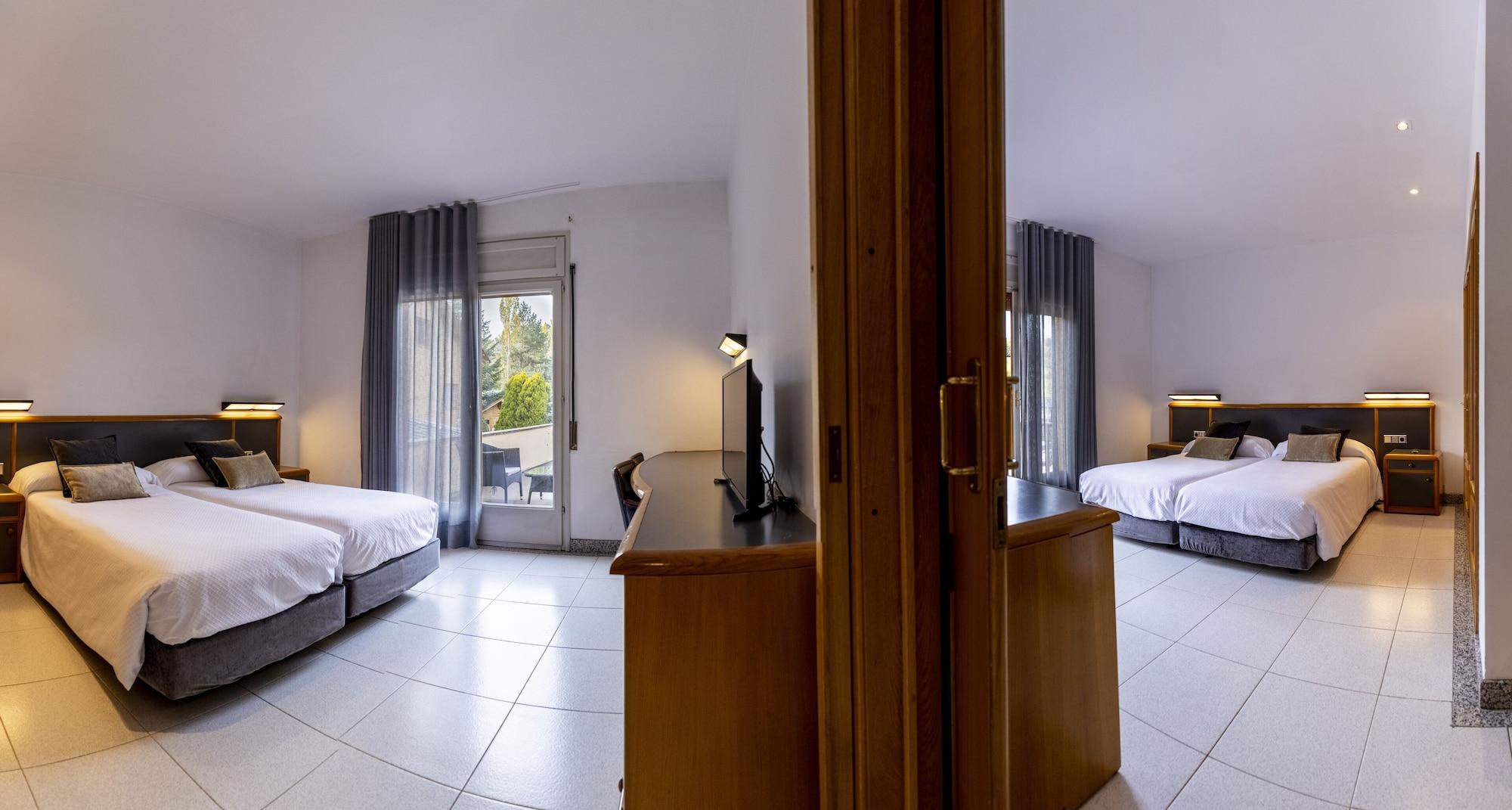 Hotel Del Prado Пучсерда Экстерьер фото